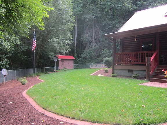 3rd image of 53 Marjorie Ln