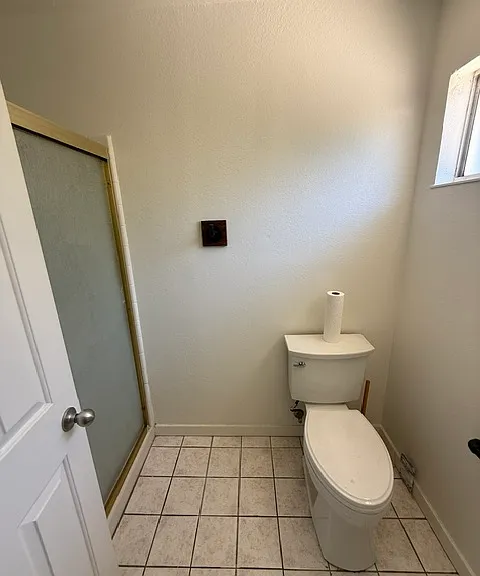 725 McKenzie Ct — Photo 18