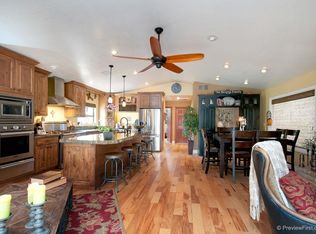 1720 Vista Del Lago Dr, Fallbrook, CA 92028