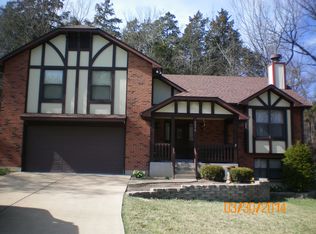 2078 The Woods Cir, Barnhart, MO 63012