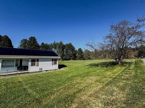 2nd image of 105 Schoolhouse Road