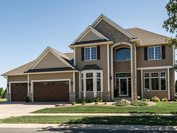 559 Somerby Pkwy NE, Byron, MN 55920