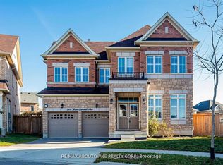 206 Jessie Caverhill Pass, Oakville, ON L6M0Z6
