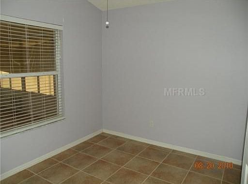 5th image of 2135 Heathwood Cir