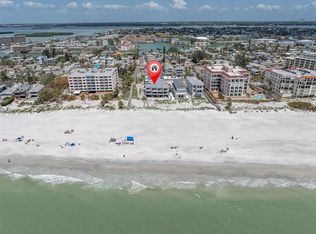 12274 1st St W APT 2, Treasure Island, FL 33706