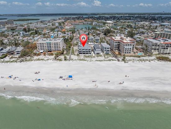 12274 1ST STREET W #2, Treasure Island, FL 33706