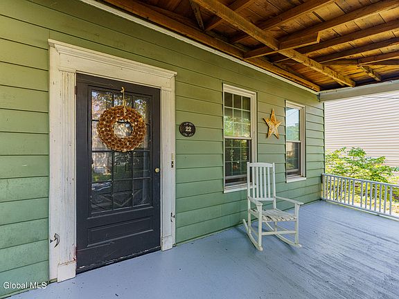 4th image of 22 Walker Avenue