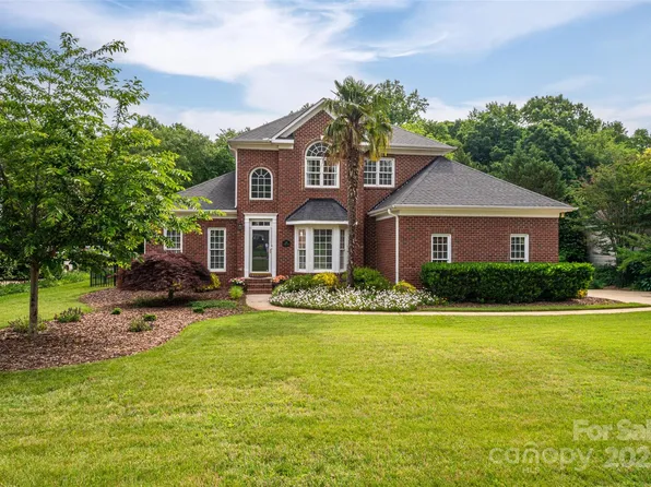 133 Castaway Trl, Mooresville, NC 28117