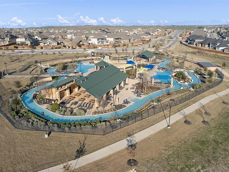 130 Wild Pecan Loop — Photo 30
