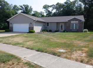 308 Cottonwood Cir, East Peoria, IL