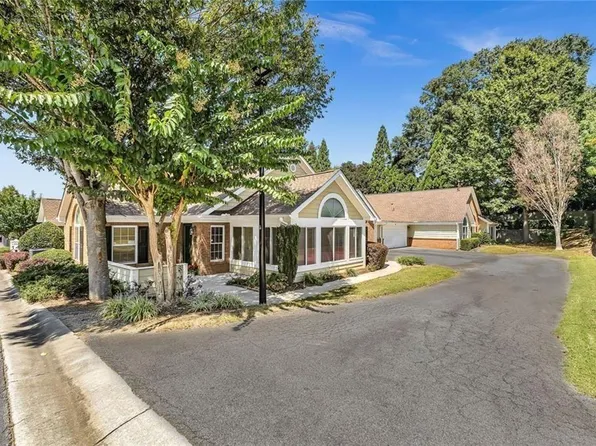 501 Cascade Park Dr SW, Atlanta, GA 30331