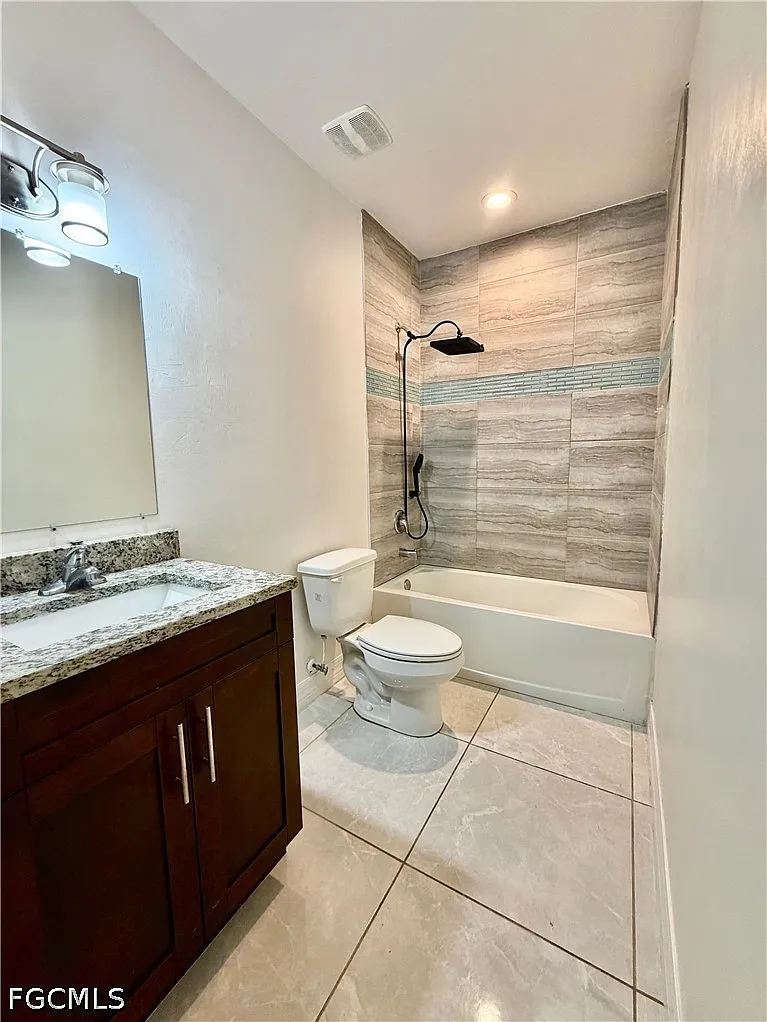 2 bed, 2.0 bath, 1199 sqft, $1,650 — Photo 4