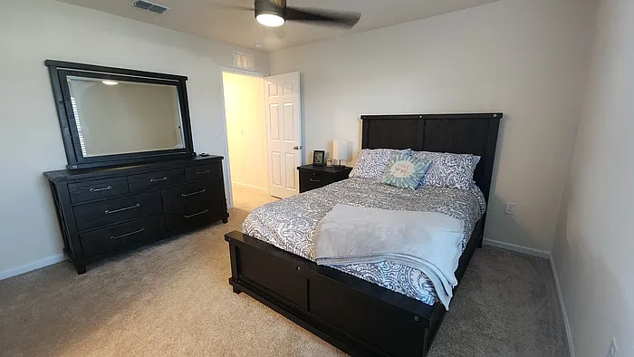 37 Temple Dr — Photo 18