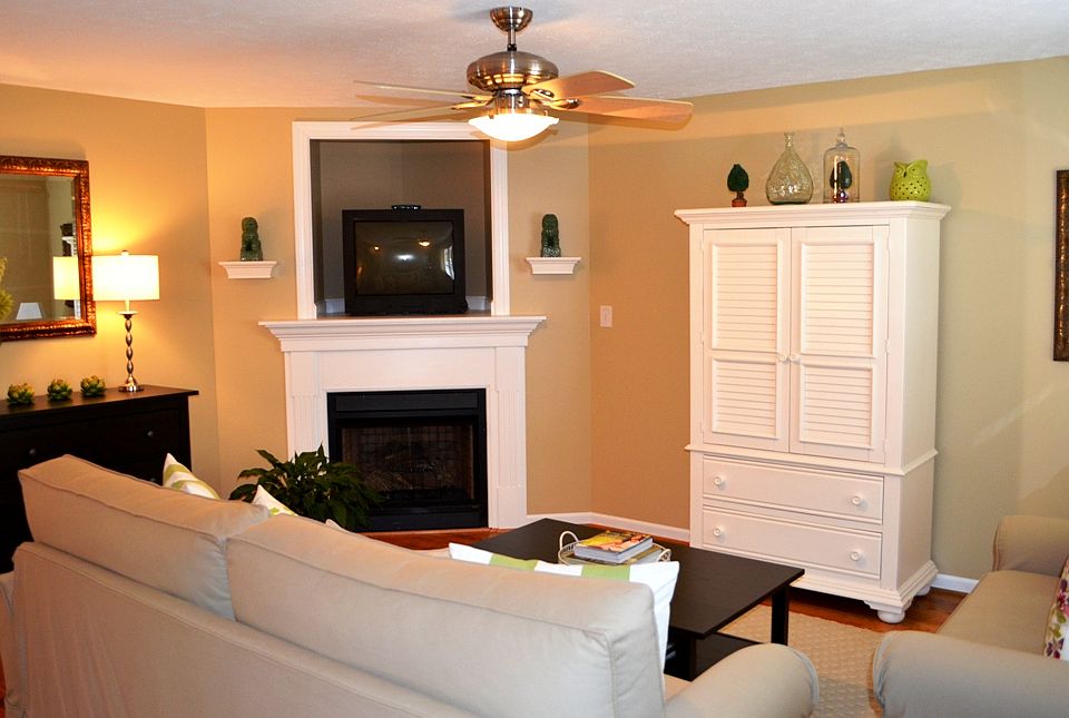 1st image of 233 Northwynd Cir