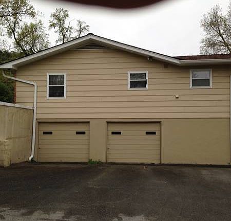 3rd image of 2507 Avalon Cir