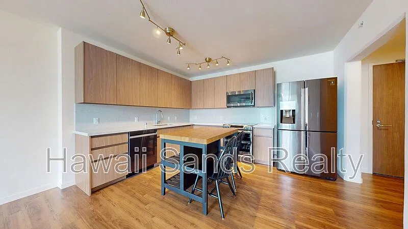 1 bed, 1.0 bath, 702 sqft, $3,500 — Photo 3