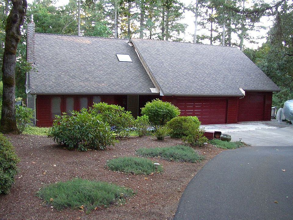 1st image of 3316 Deer Lake Ct SE