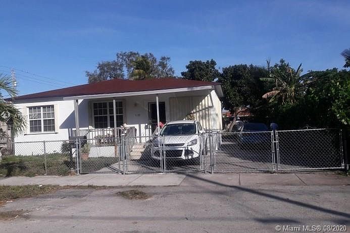 1st image of 125 NW 58th Ave #0