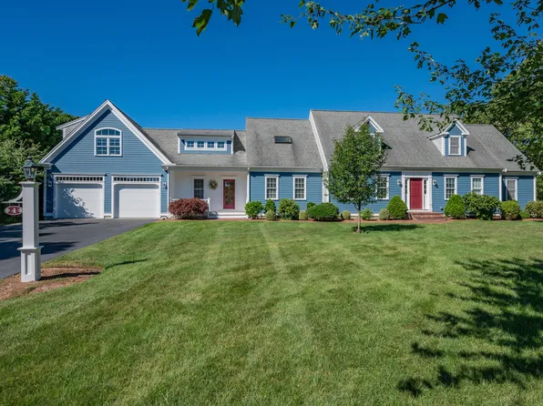 4 Oyster Pond Road, Harwich, MA 02645