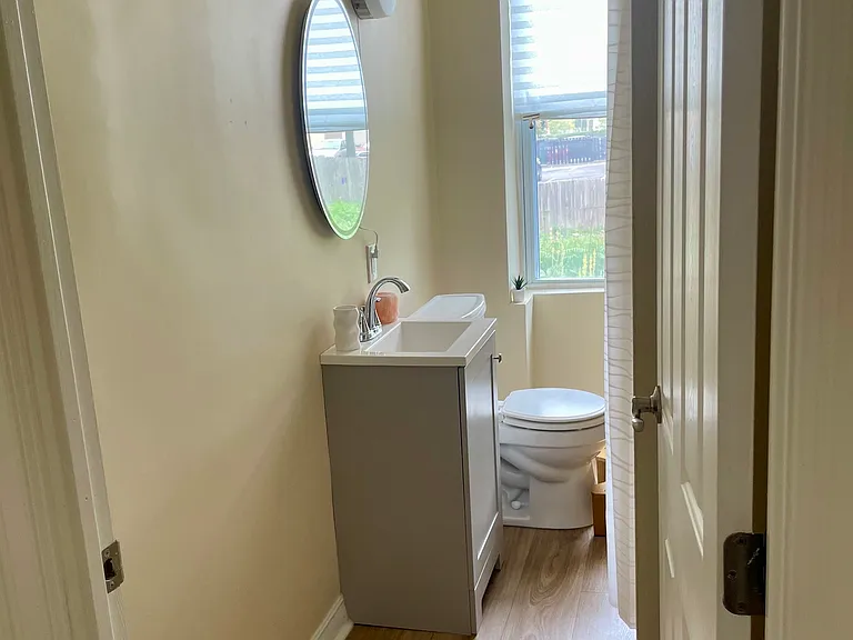 498 Washington St #1 — Photo 16