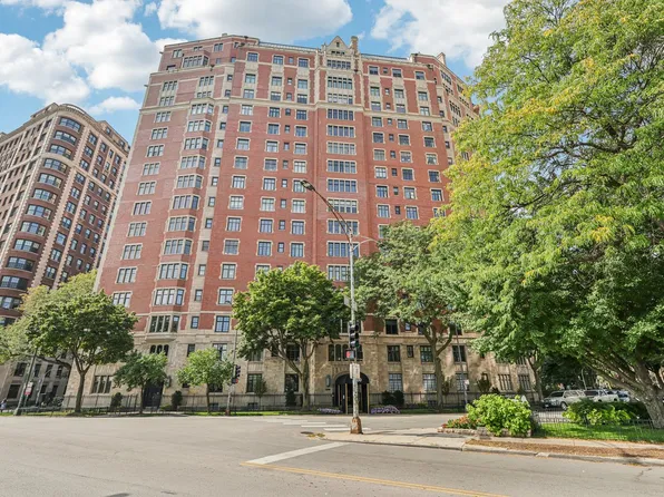 3800 N Lake Shore Dr #5B, Chicago, IL 60613