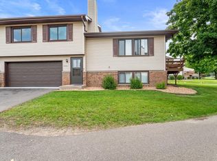 5501 84 1/2 Ave N, Brooklyn Park, MN 55443