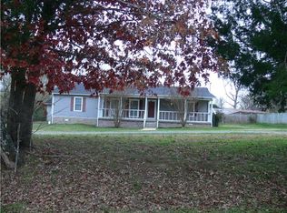 9 Slaterock Mill Rd, Fayetteville, TN 37334