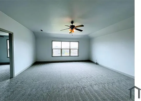 3002 Limestone Cir — Photo 13