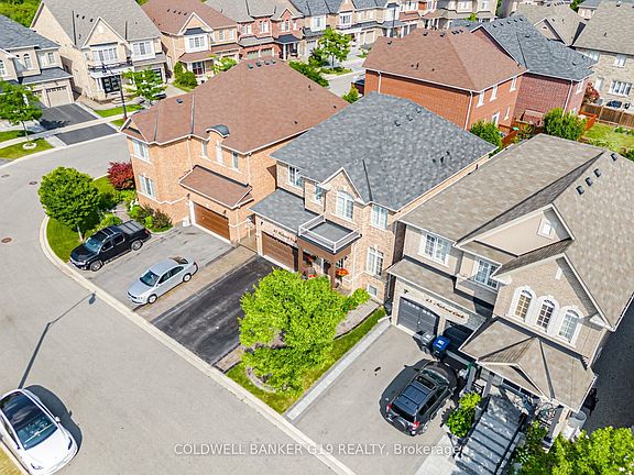 3rd image of 43 Midcrest Cir