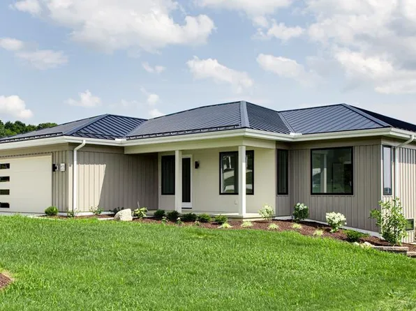 70 Betty Dr, Bellville, OH 44813