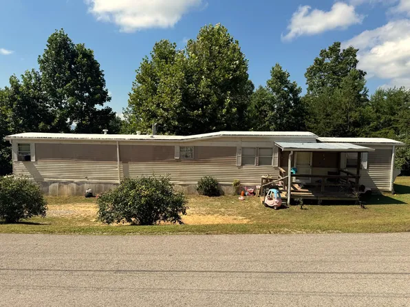 1262 Letha Petrey Rd, Williamsburg, KY 40769