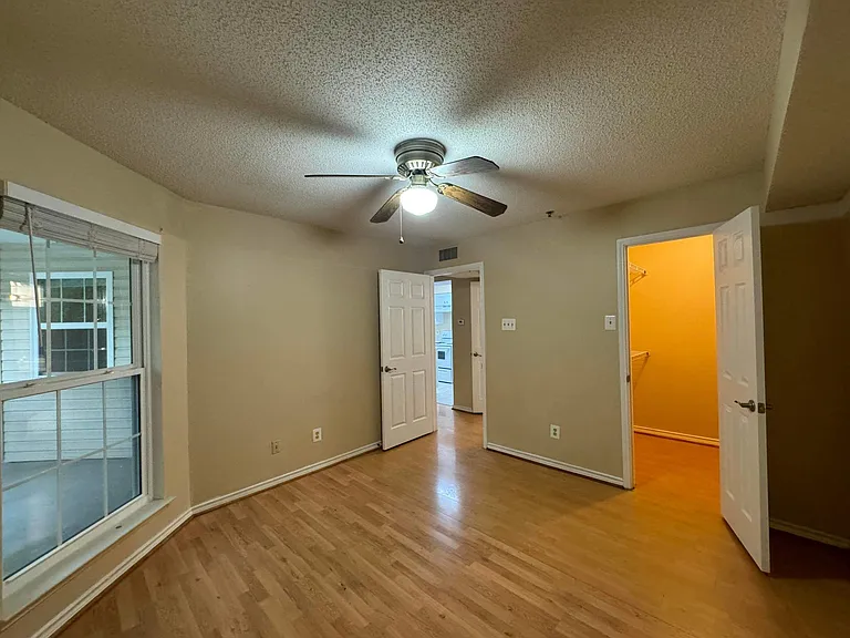 1504 Lincoln Way #212 — Photo 11