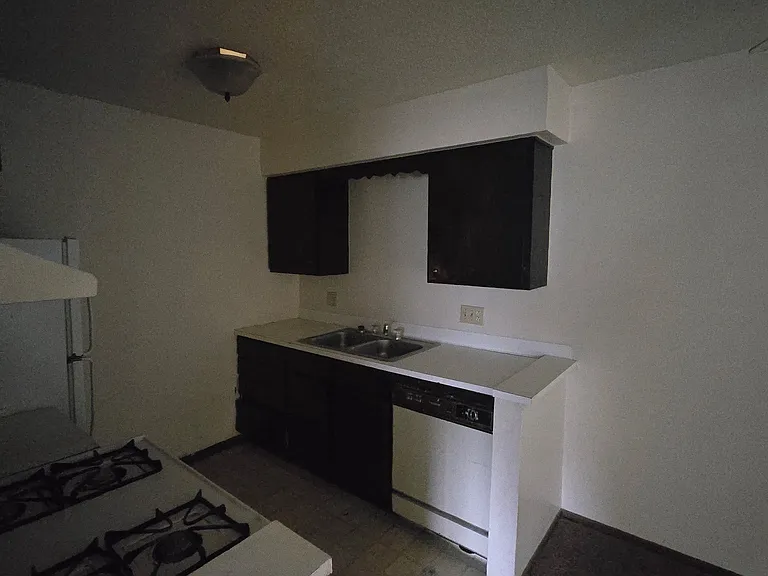 2061 Tremainsville Rd #6 — Photo 5
