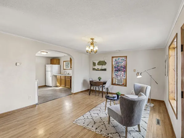 315 Minnesota St E, Cannon Falls, MN 55009