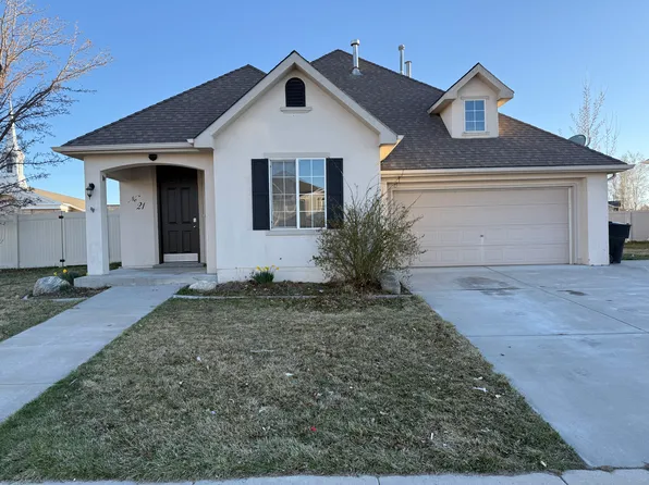 21 N Country Bend Rd, Farmington, UT 84025