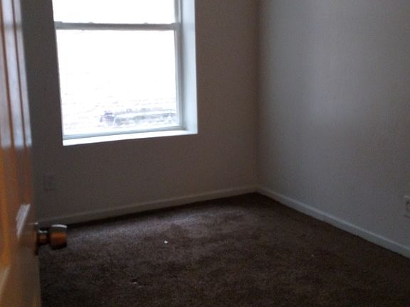 3rd image of 7040 S Cregier Ave #1