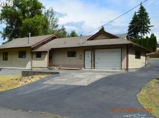 836 E 2nd St, Rainier, OR 97048