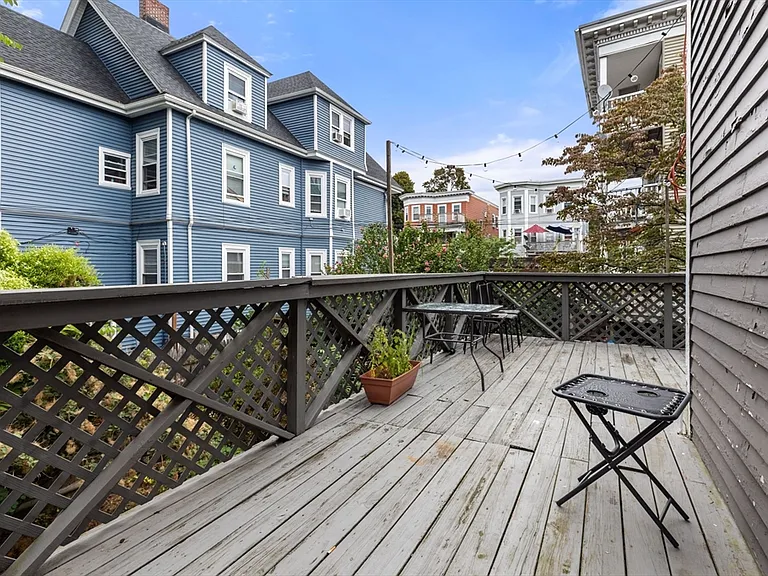 247 Park St #1 — Photo 22