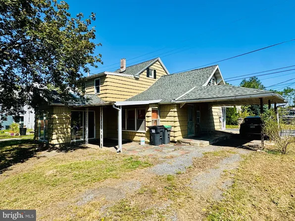 895 Pleasant Hill Rd, Fleetwood, PA 19522