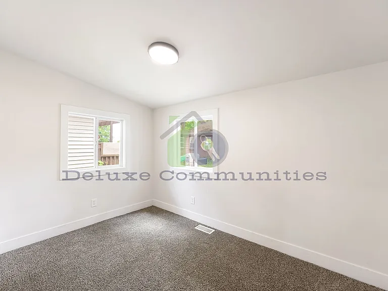 12775 Elton St NE — Photo 14