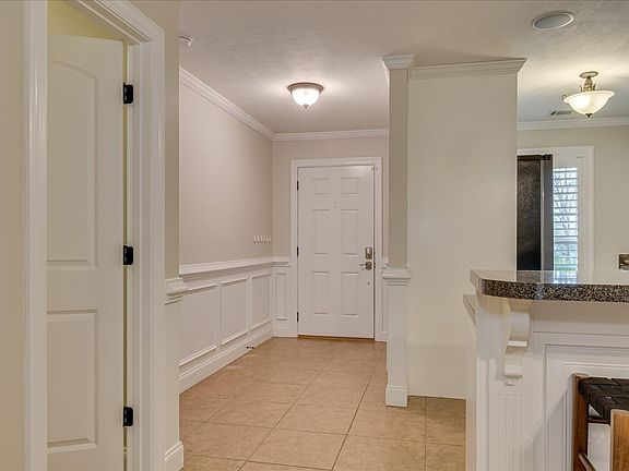 5th image of 115 Redglobe St