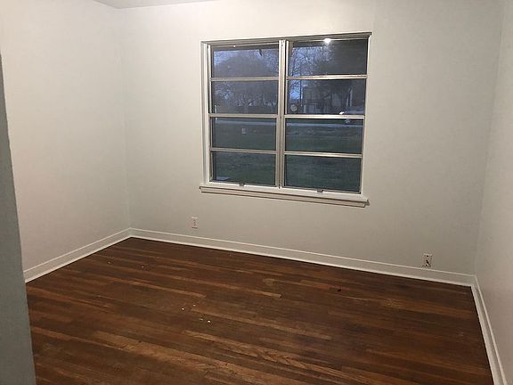 4th image of 3306 Schroeder Ave