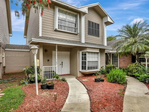 12131 NW 36th Pl, Sunrise, FL 33323