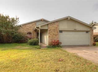 1906 San Saba Ln, Arlington, TX 76006