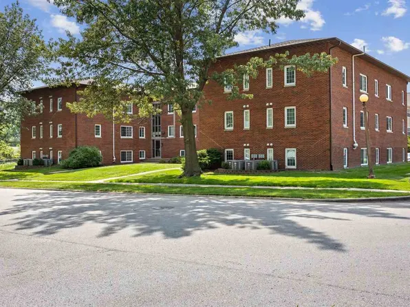 100 Grandview Ct APT 115, Iowa City, IA 52246