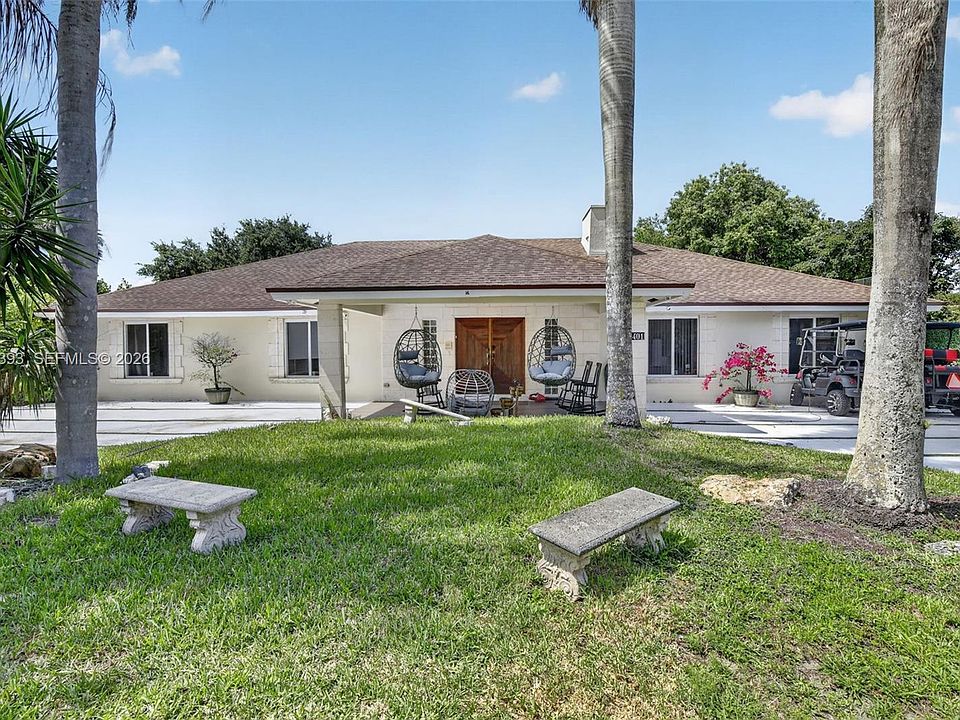 1st image of 14401 SW 23rd St