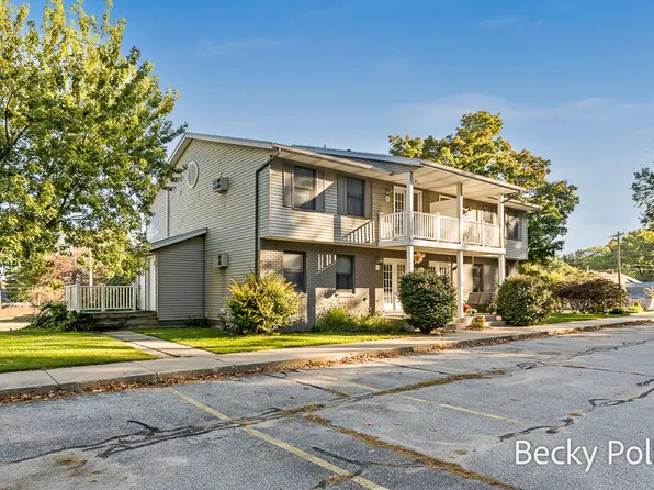 15278 Krueger St Unit 3, Spring Lake, MI 49456