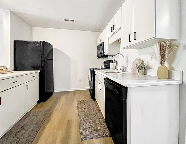 1st image of 29 South Ave #29