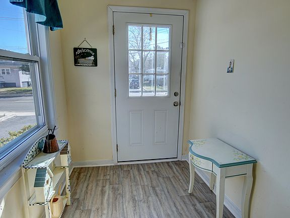 5th image of 133 Poole Avenue