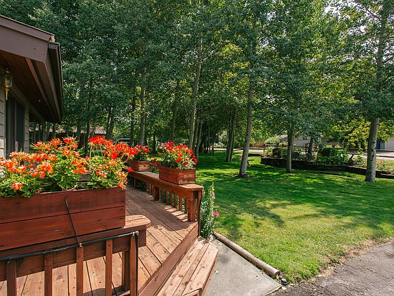 5th image of 875 Cache Creek Dr